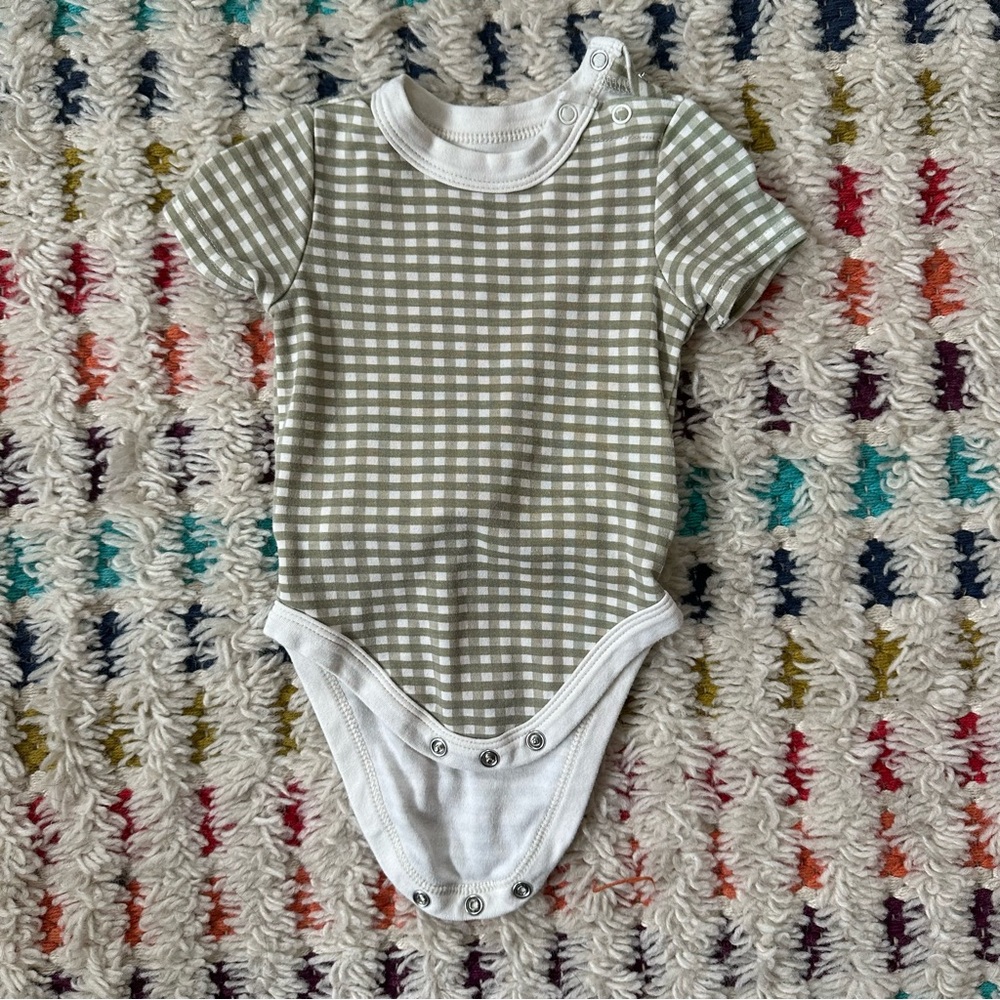 Goumi Plaid Onesie